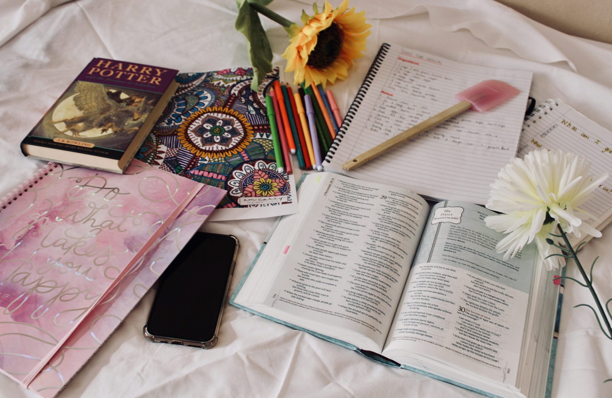 lifestyle blog lockdown tips reading baking journaling colouring in blog new blog post