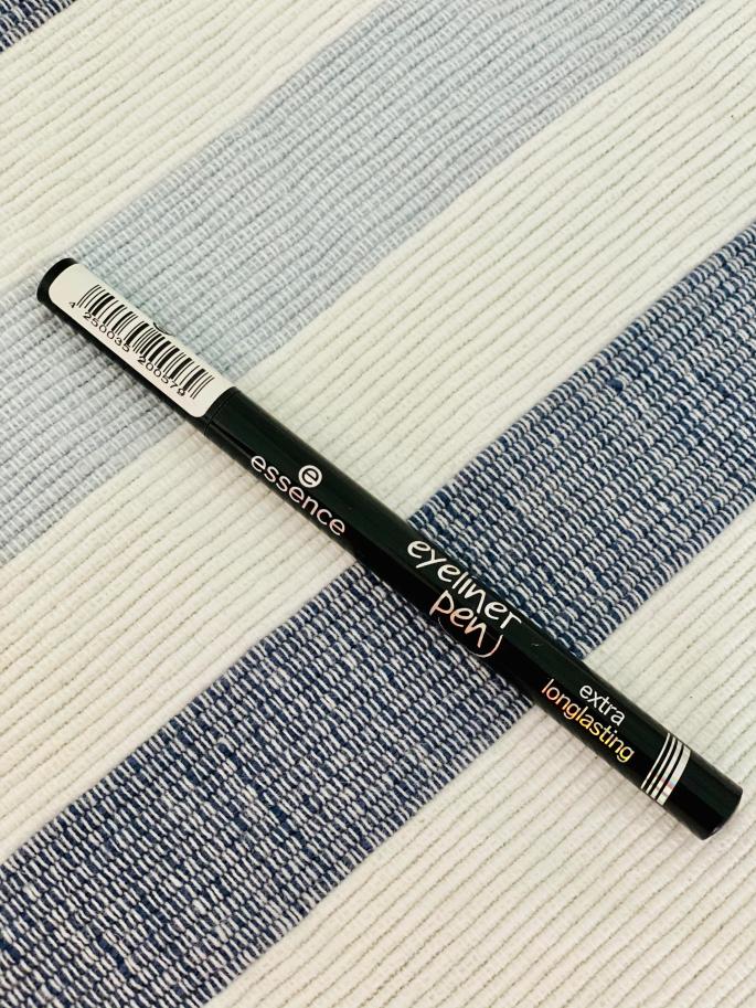 beauty makeup lifestyle blog justjay essence eyeliner